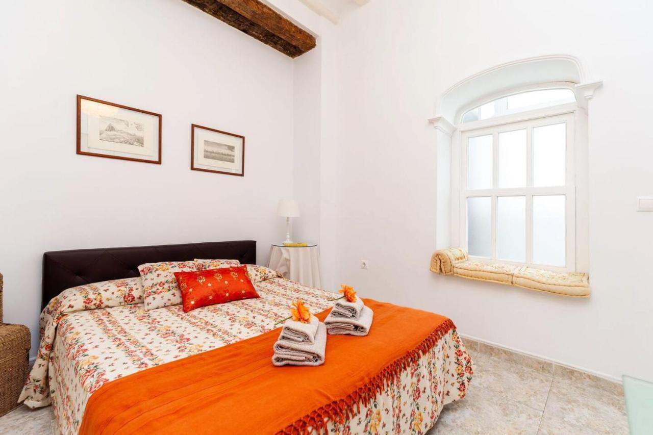 Alojamientos Cadiz Sol Εξωτερικό φωτογραφία
